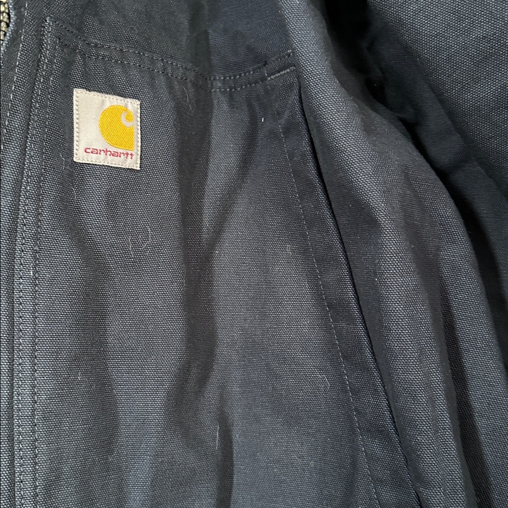 Carhartt Navy men’s loose fit washed duck insulated jacket - Picture 6 of 13